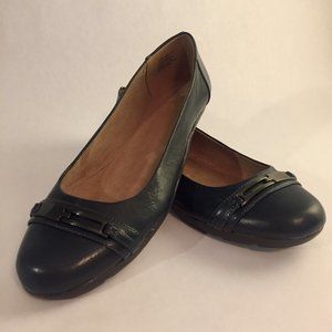 NWOT, Easy Spirit Flats, Navy, 7.5, leather upper